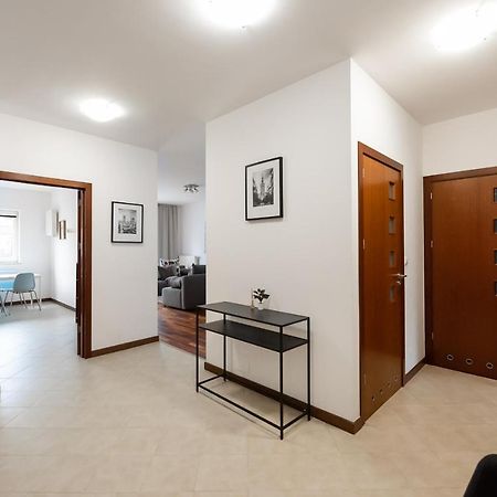 Wola Sunset Apartment Free Parking Warsaw Exterior photo