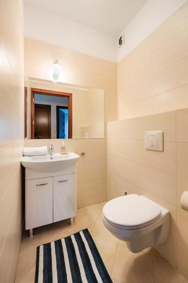 Wola Sunset Apartment Free Parking Warsaw Exterior photo
