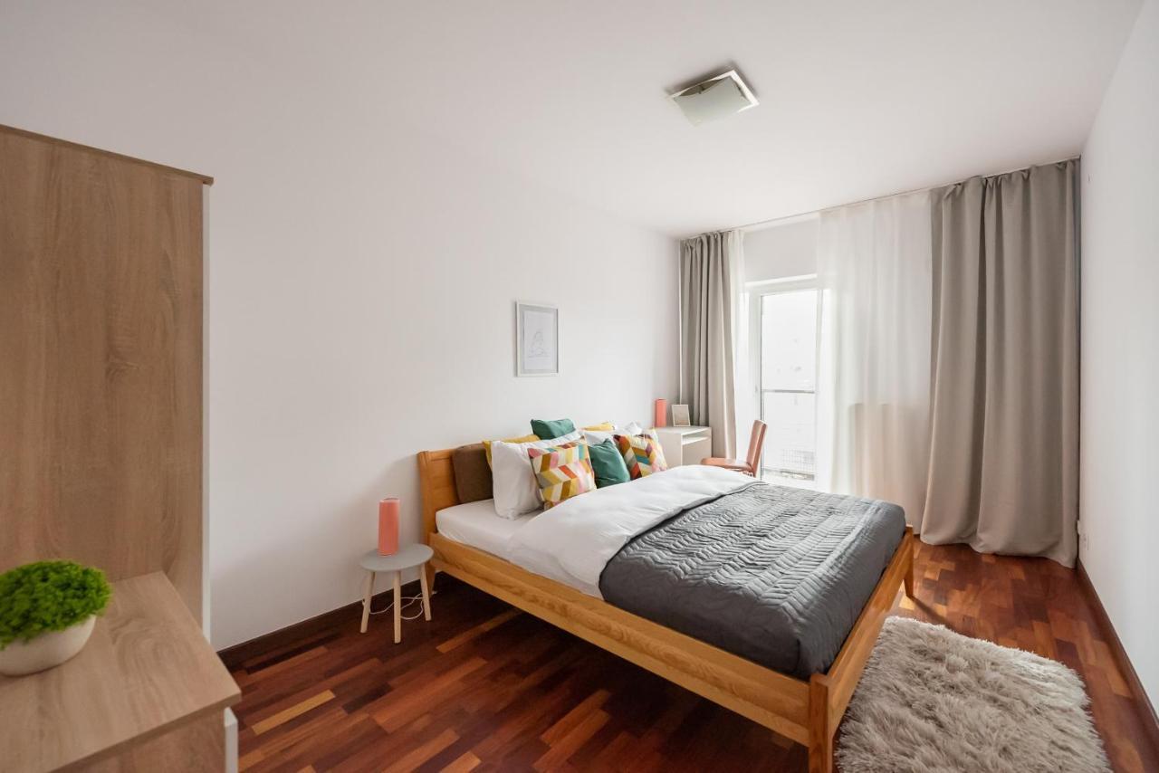Wola Sunset Apartment Free Parking Warsaw Exterior photo